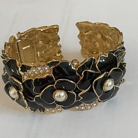 Nolan Miller Vintage Hinged Cuff Bracelet - Picture 3 of 8